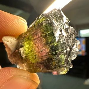 19 gram Terminated Heavily etched tourmaline